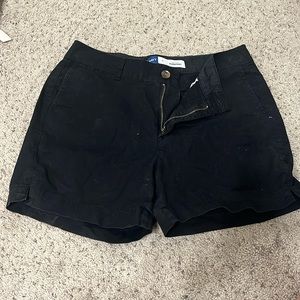old navy. size 6 in black.